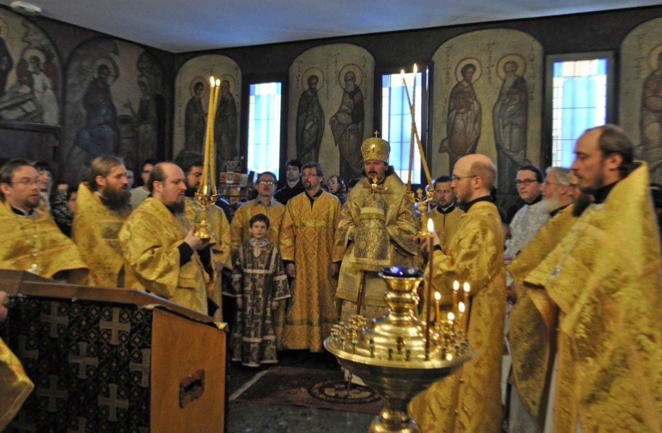 Chirotonia di padre Alexei Cărpineanu a Parigi